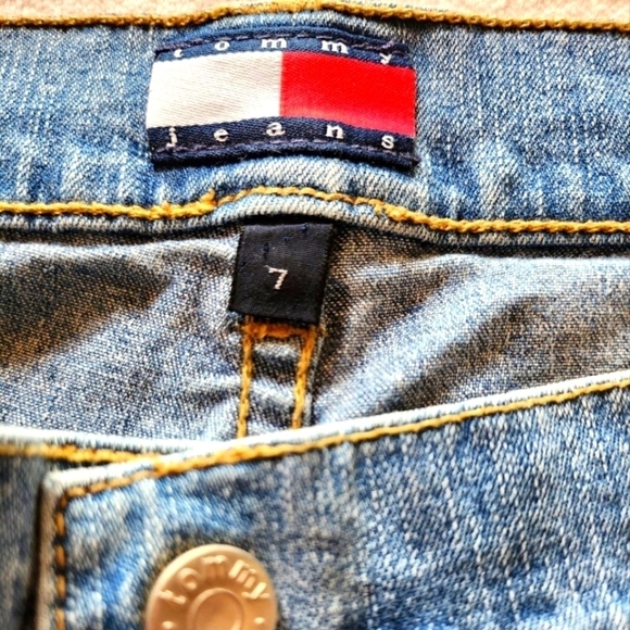 Tommy Hilfiger Tommy Jeans Button Fly Unique Pockets Sz. 7 Blue Jeans - Picture 1 of 10